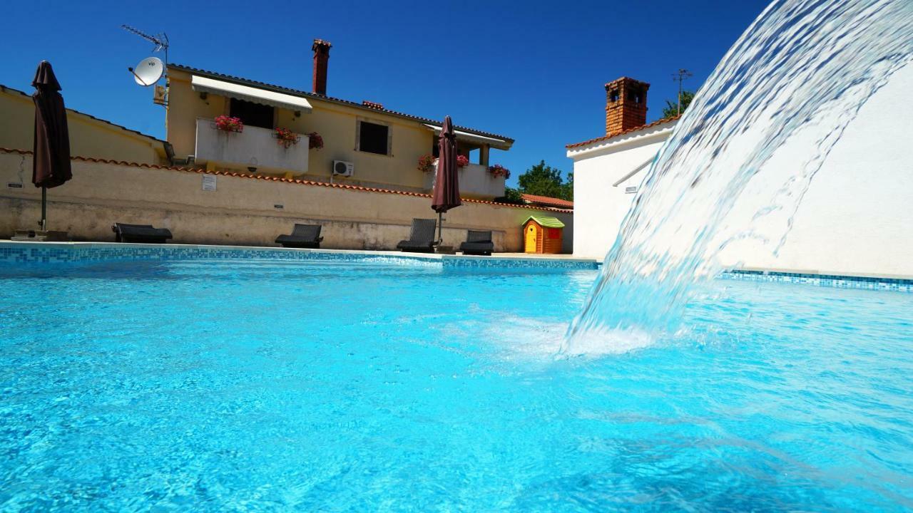Apartments Roberta Kozino ภายนอก รูปภาพ