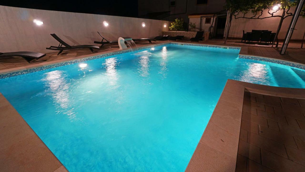 Apartments Roberta Kozino ภายนอก รูปภาพ