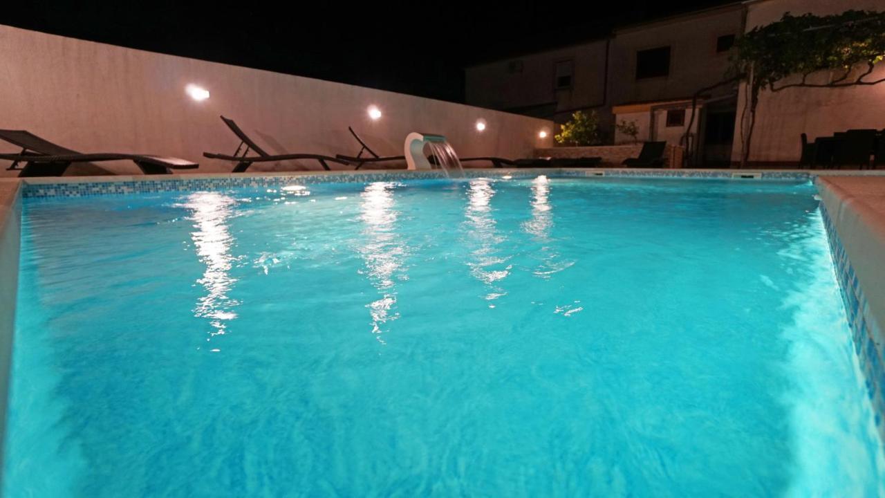 Apartments Roberta Kozino ภายนอก รูปภาพ